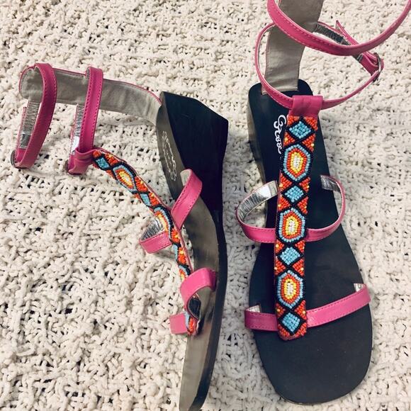 NEW PINK LEATHER BEADED LEATHER GLADIATOR WEDGE SANDALS 7.5 - Picture 1 of 13